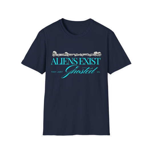 Aliens exists T-Shirt